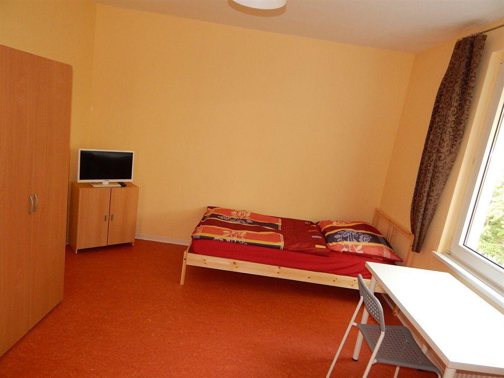 Home At Friends - City - Zu Hause Bei Freunden Dortmund Extérieur photo