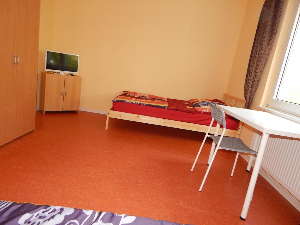 Home At Friends - City - Zu Hause Bei Freunden Dortmund Extérieur photo